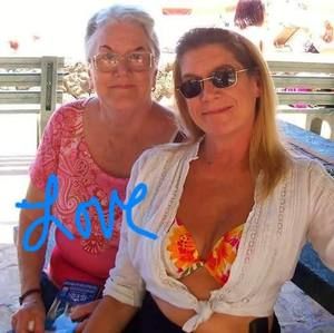 Meet your Posher, Carol a